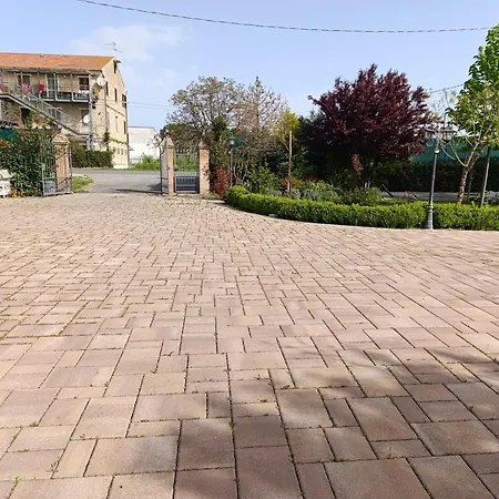 Morrovalle Love * Morrovalle