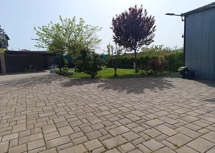 Morrovalle Love Daire