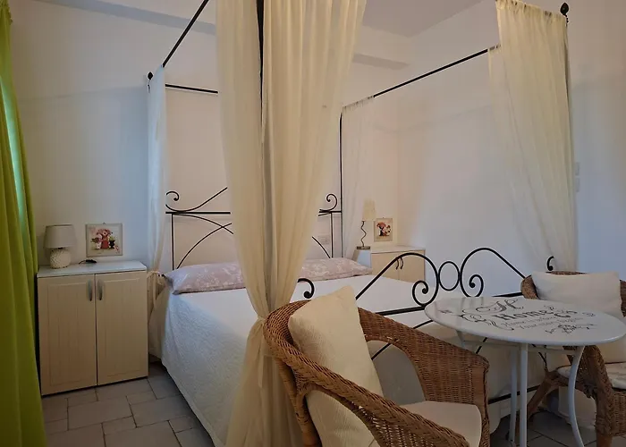 Morrovalle Love Daire